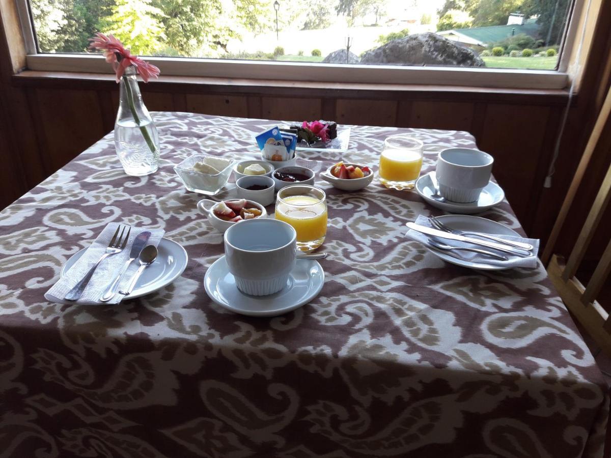 Hotel Y Cabanas El Parque Villarrica Kültér fotó