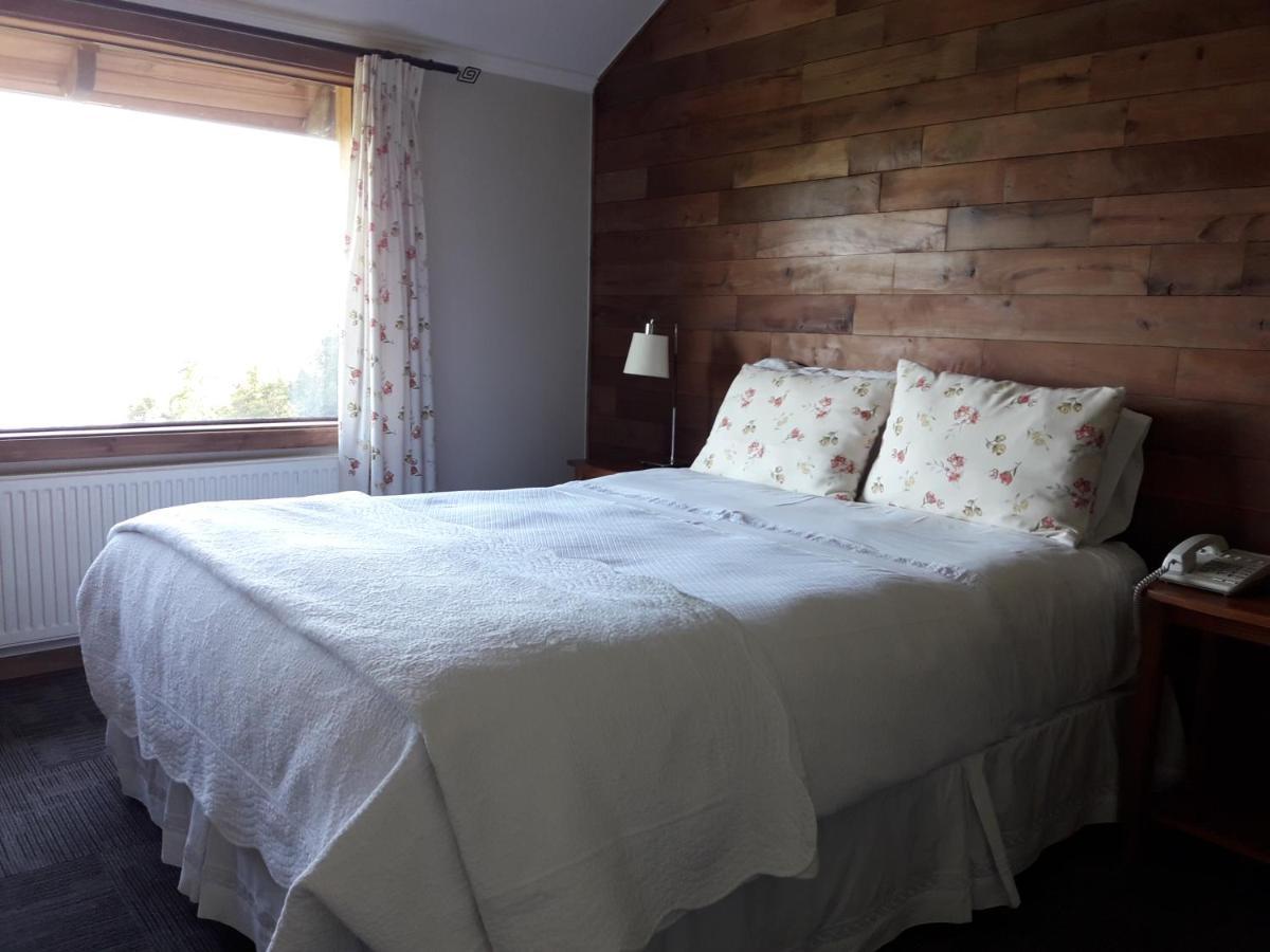 Hotel Y Cabanas El Parque Villarrica Kültér fotó