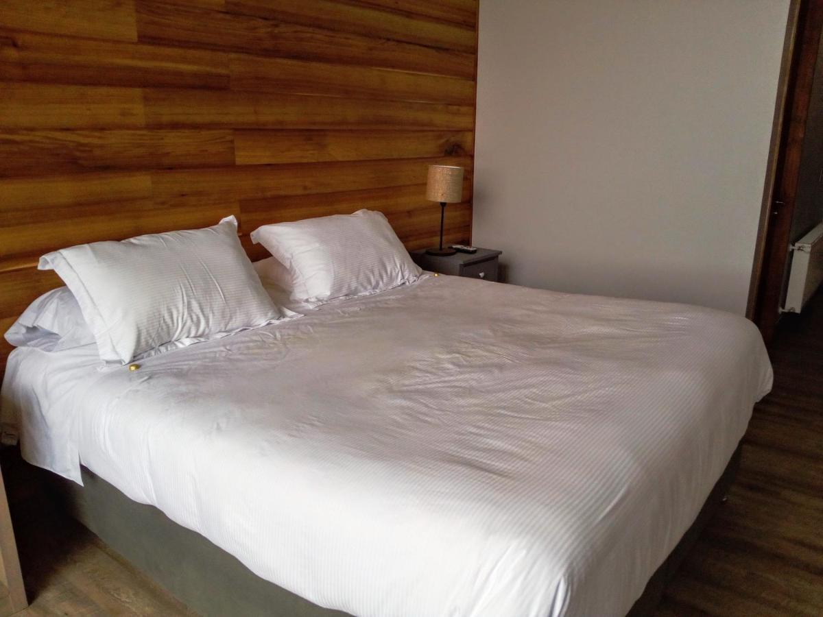 Hotel Y Cabanas El Parque Villarrica Kültér fotó